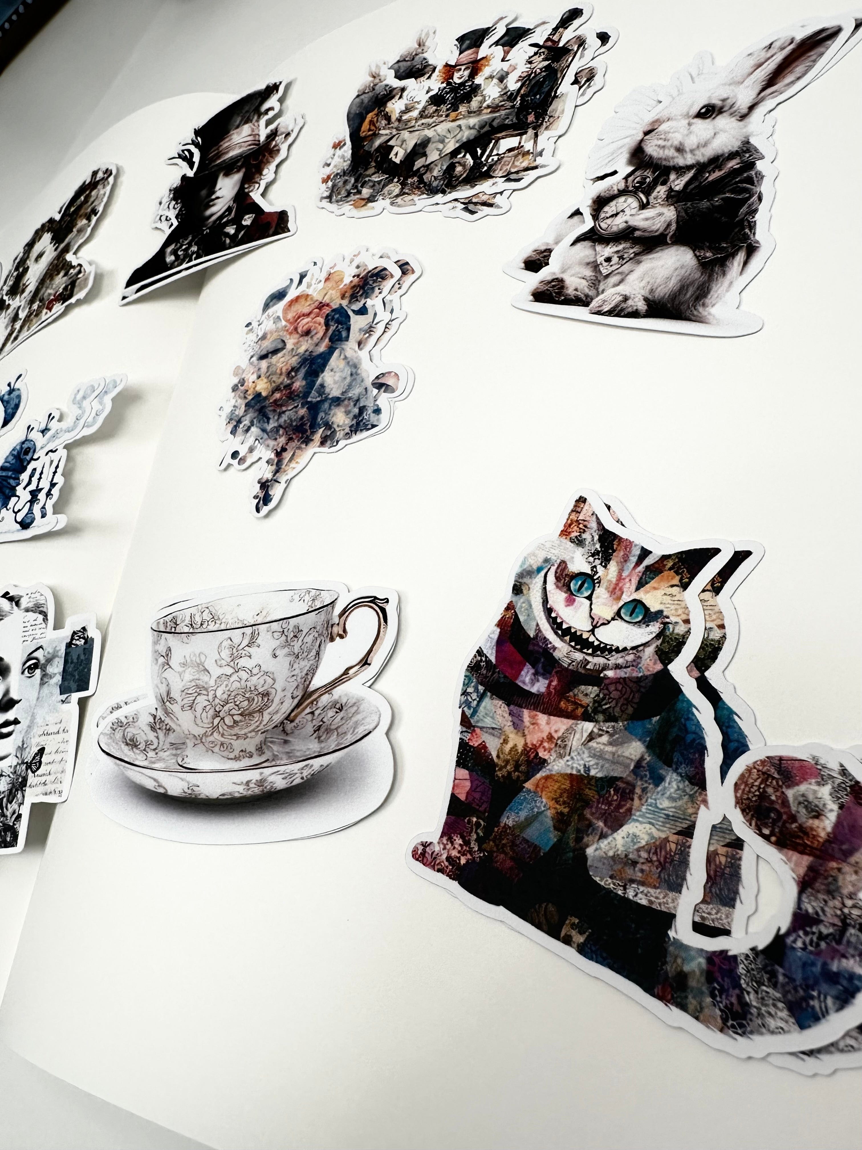 Collage Soup Alice’s Adventures in Wonderland – 24-Piece Paper Bites Collage Set